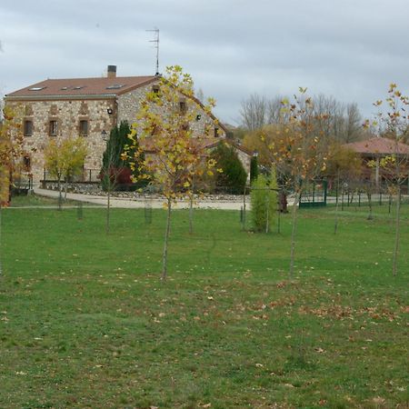 Bungalows Granja Escuela Arlanzón Eksteriør billede